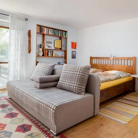Apartament Cozy *
